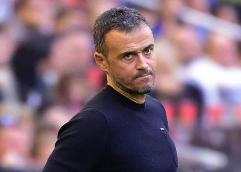 法甲德比巴黎圣日耳曼险胜，恩里克展望未来奖杯征程