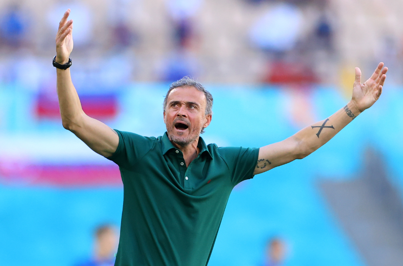 法甲德比巴黎圣日耳曼险胜，恩里克展望未来奖杯征程