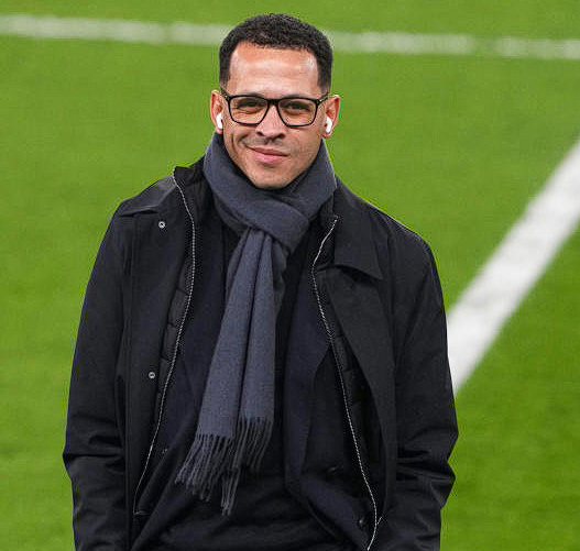 切尔西困境下的罗塞尼尔:未来与夏窗转会的多维审视