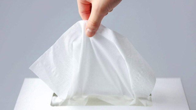 手帕纸定制厂家说手帕纸和面巾纸的区别